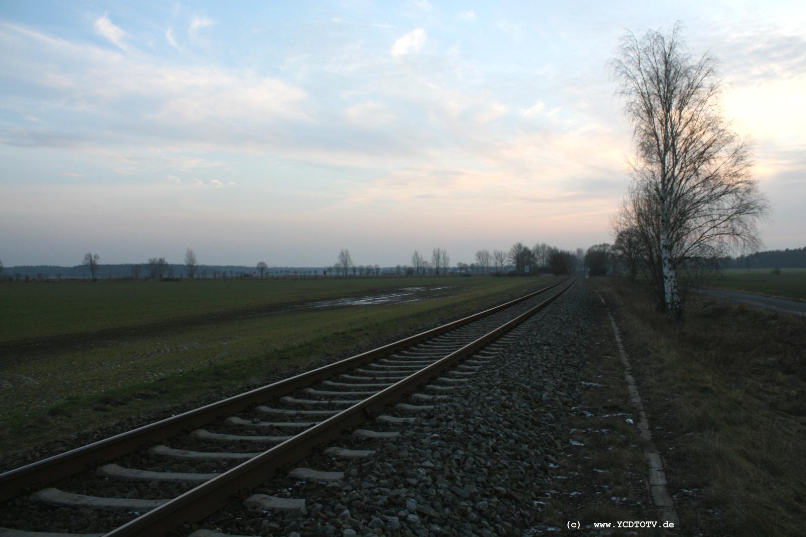 Strecke Stendal-Arneburg, 2011, neue Strecke, Blick Richtung Hassel 
