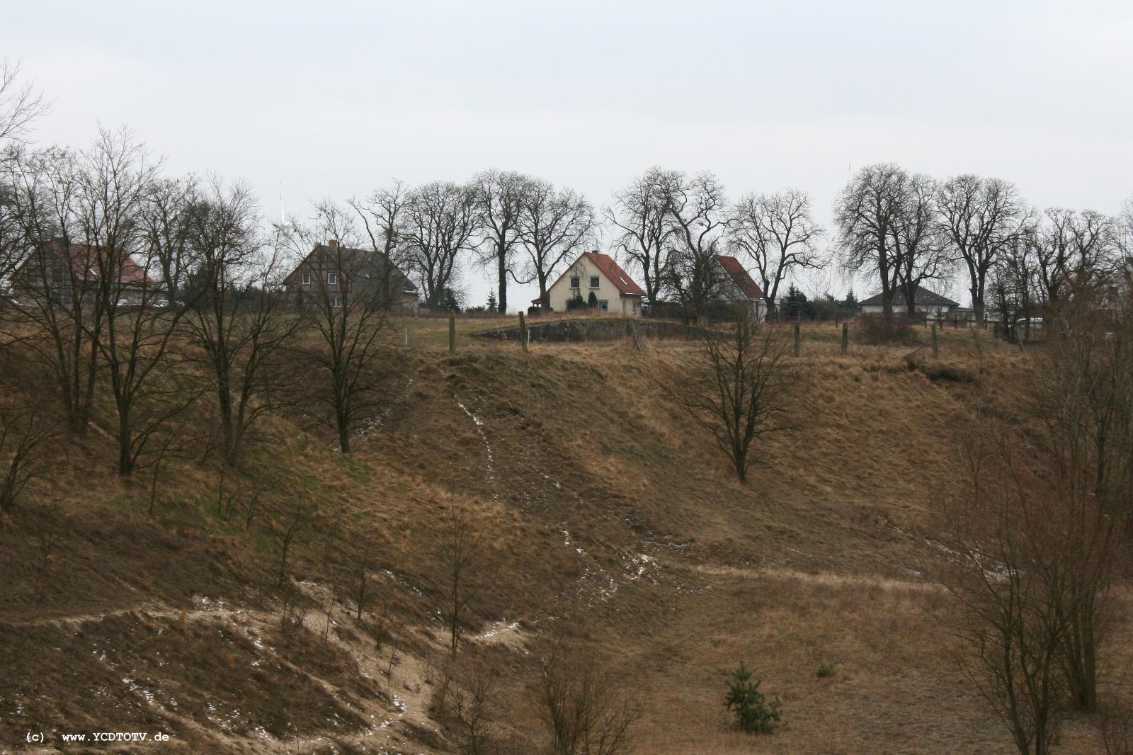 Strecke Stendal-Arneburg, 2011, Bürs, weiter nördliche Richtung 