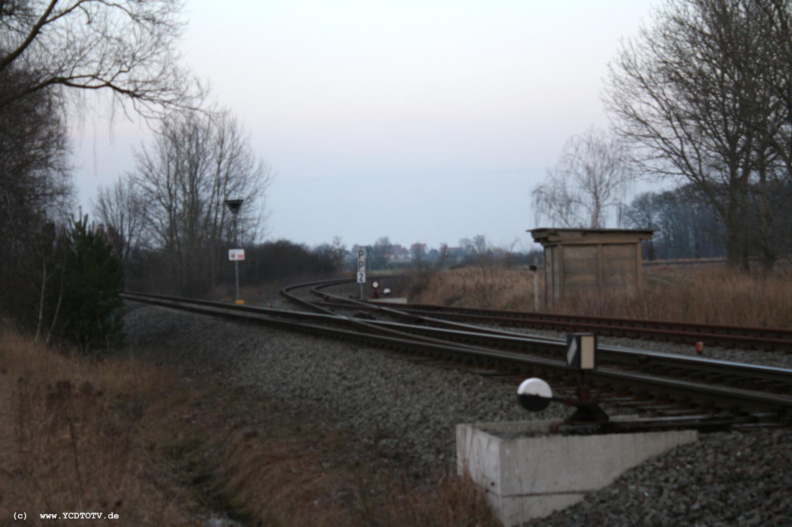 Strecke Stendal-Arneburg, 2011, neue Strecke, Abzweig Richtung Elbe 