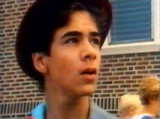  The Degrassi Junior High Gallery on YCDTOTV.de   Path: www.YCDTOT.de/djh_img/e2_096.jpg 