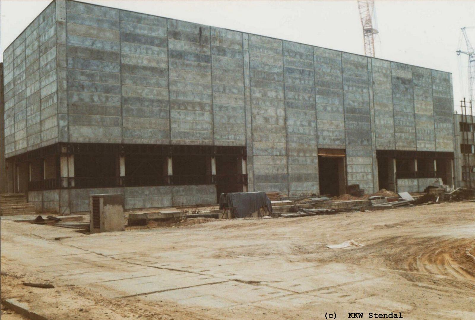  KKW Stendal, Baustelle 1990, ZAW Zentrale Aktive Werkstatt, Ostfront 
